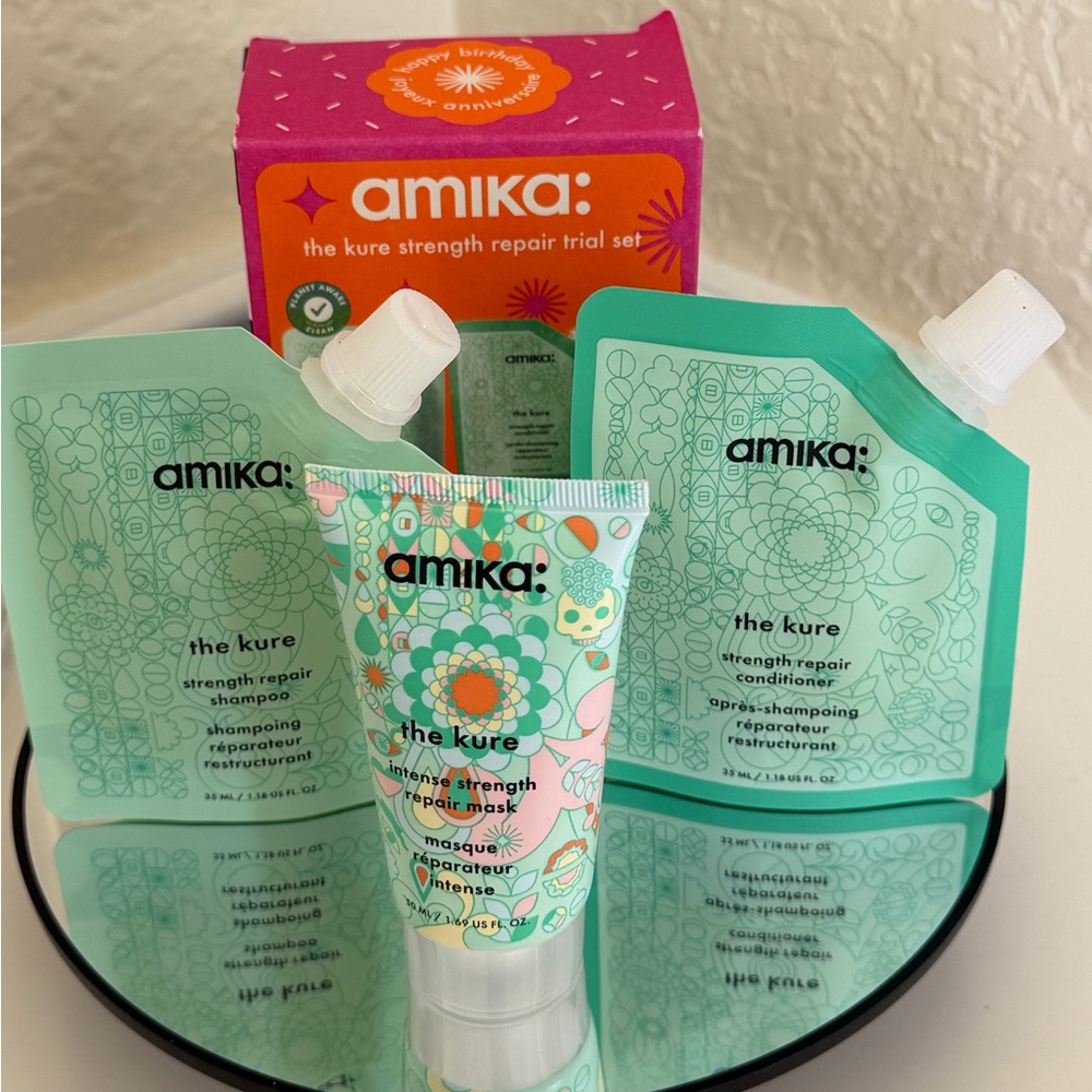 Amika The Kure Strength Repair Three Piece Discovery Set Gift Box